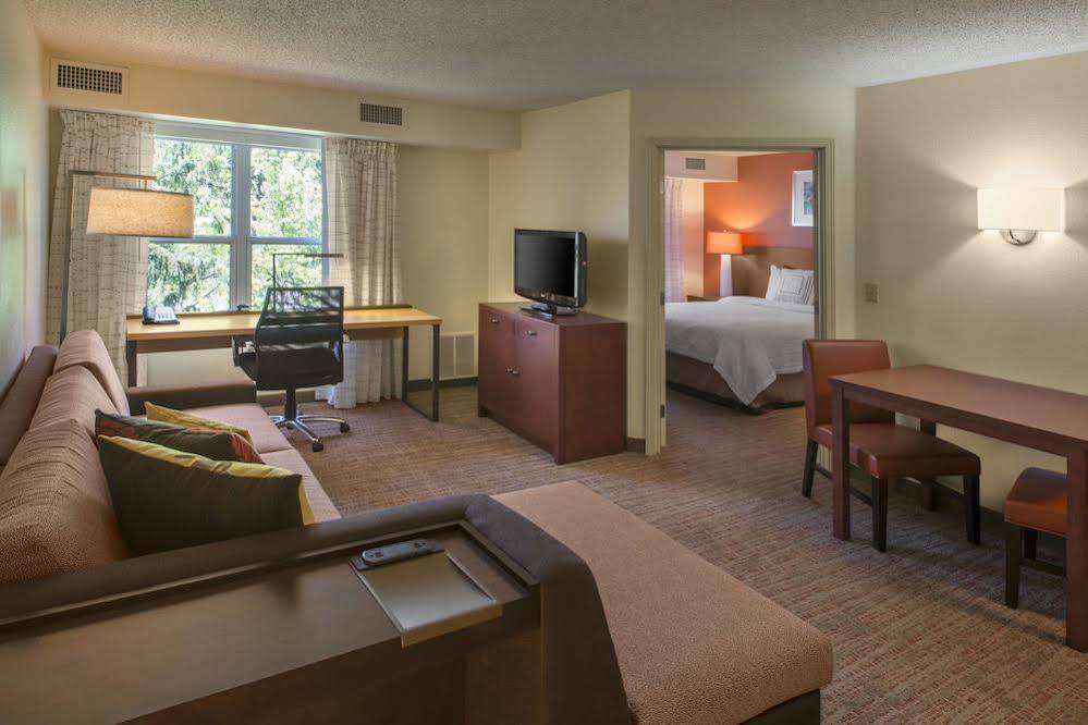 Residence Inn Indianapolis Airport Exteriér fotografie